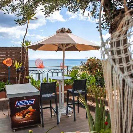 Panorama Apartments, Chrani