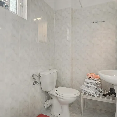 Panorama Apartments, 4*