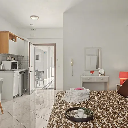 Panorama Apartments, Chrani